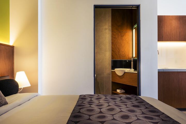 Room 10 of 91