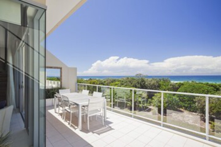 Terrace/Patio 2 of 16