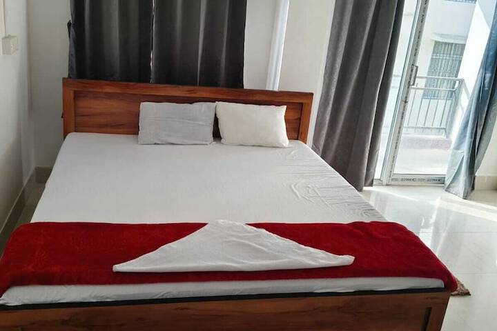 Room 12 of 17