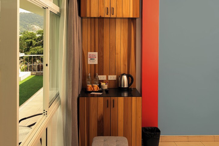 Room 42 of 62