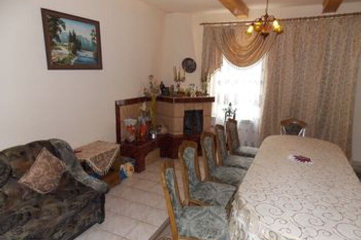 Ballroom/Hall 3 of 45