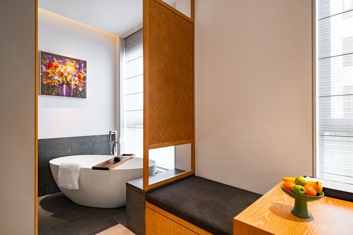 Room 31 of 55