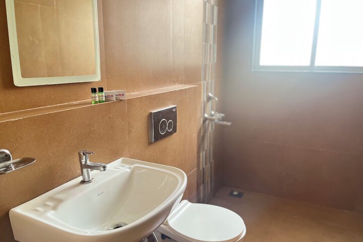 Room 85 of 107