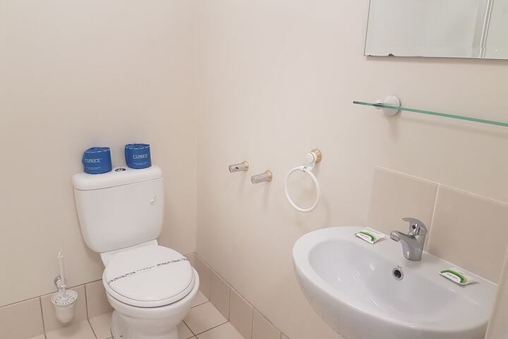 Room 686 of 792