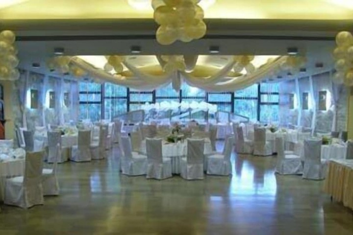 Ballroom/Hall 47 of 66
