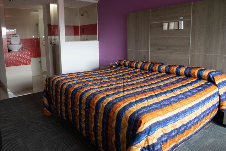 Room 5 of 26