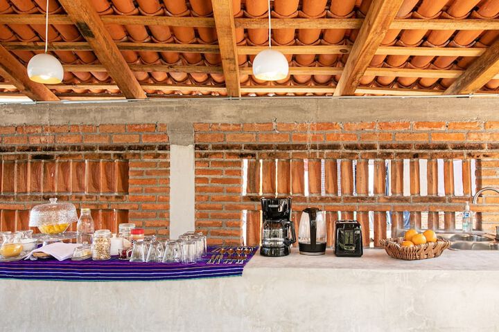 Breakfast/Coffee Service 42 of 65