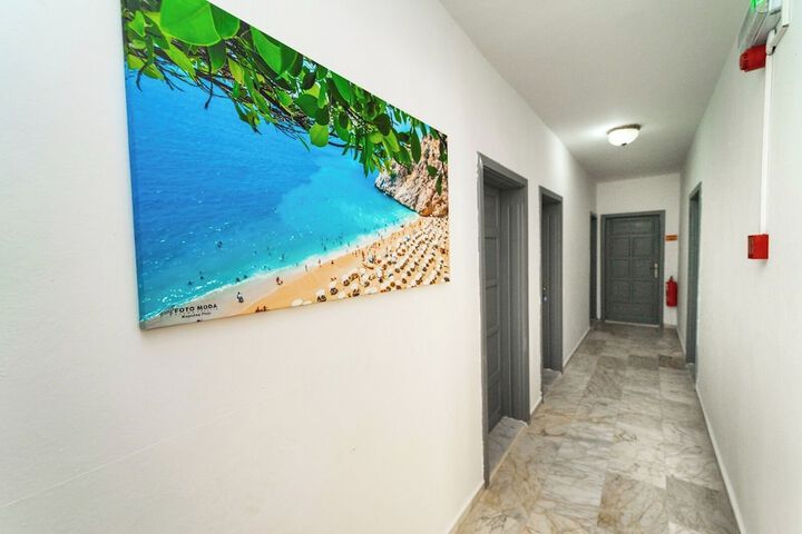 Ballroom/Hall 16 of 35