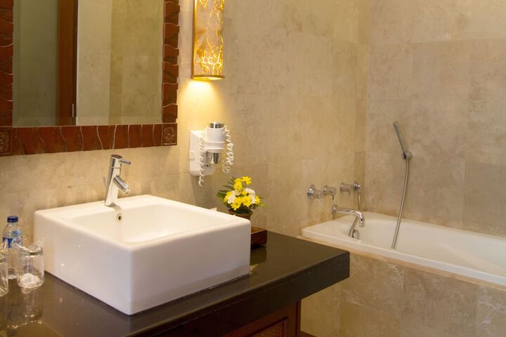 Bath Interior