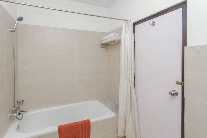 Room 45 of 93