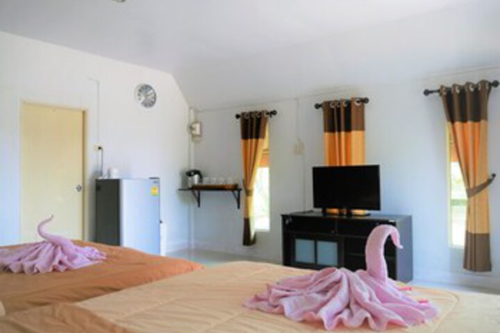 Room 36 of 42