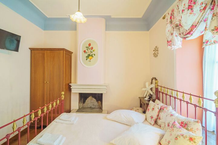 Room 45 of 97