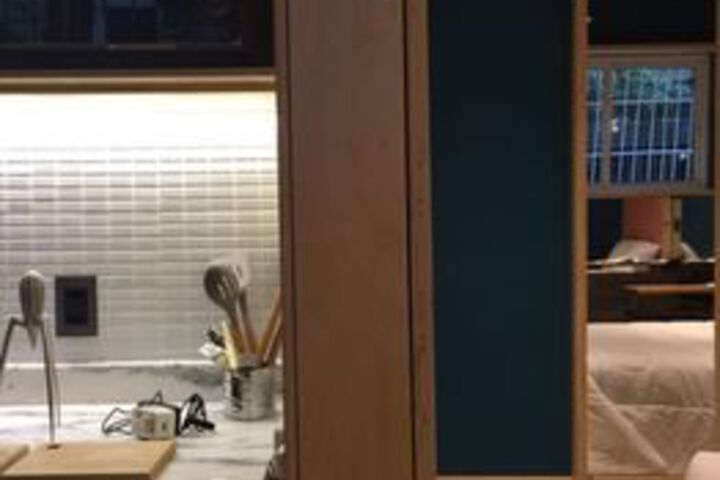 Room 4 of 17