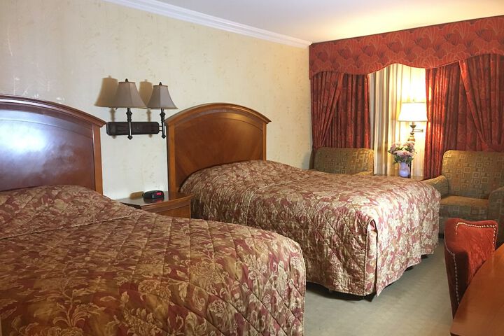 Room 10 of 46