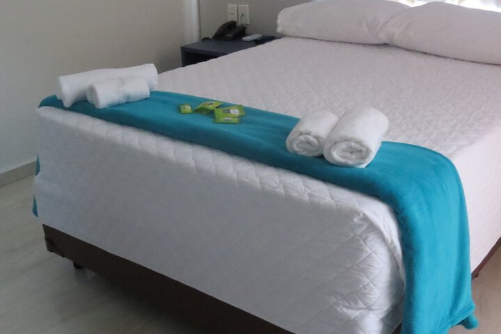 Room 4 of 41