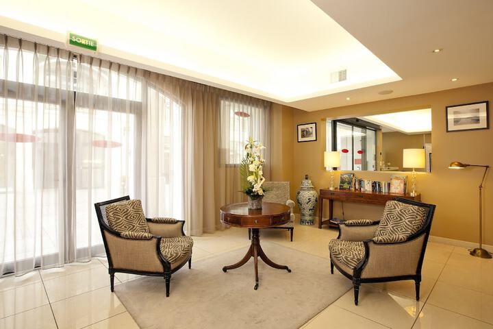 Lobby Entry