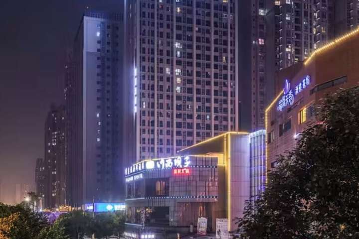 Hotel 15 of 15