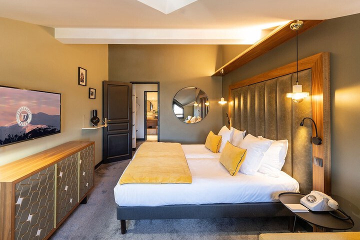 Room 50 of 128