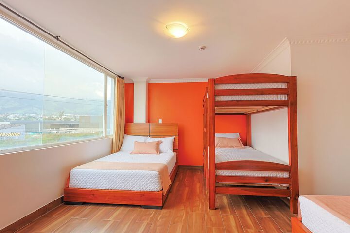 Room 10 of 23