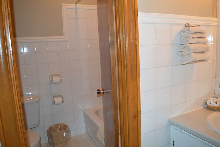 Bathroom Vanities