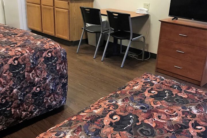 Room 14 of 48