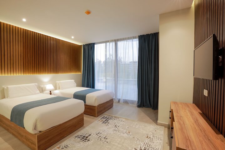 Room 28 of 126