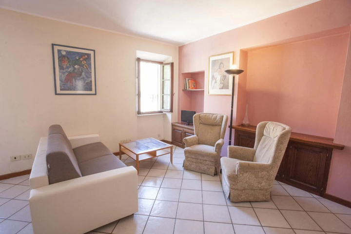 Room 3 of 11