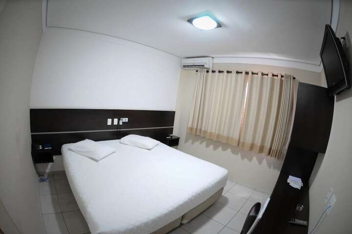 Room 5 of 26