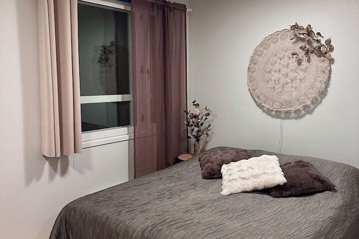 Room 3 of 51