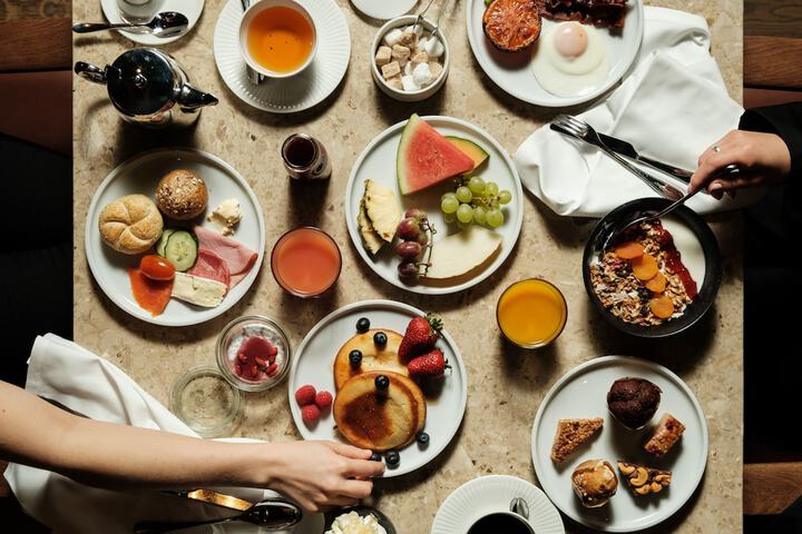 Breakfast/Coffee Service 77 of 102