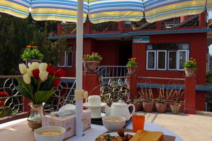 Breakfast/Coffee Service 28 of 34
