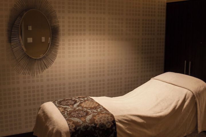 Spa 21 of 26