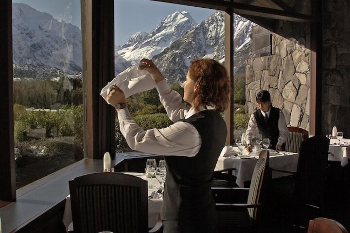Dining 36 of 68