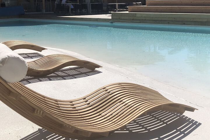 Pool 27 of 39