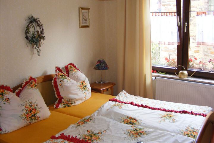 Room 15 of 30