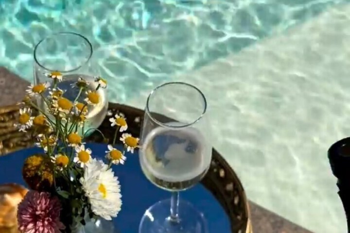 Pool 22 of 32