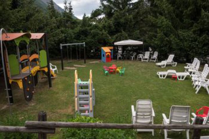 Childrens Activities 4 of 11