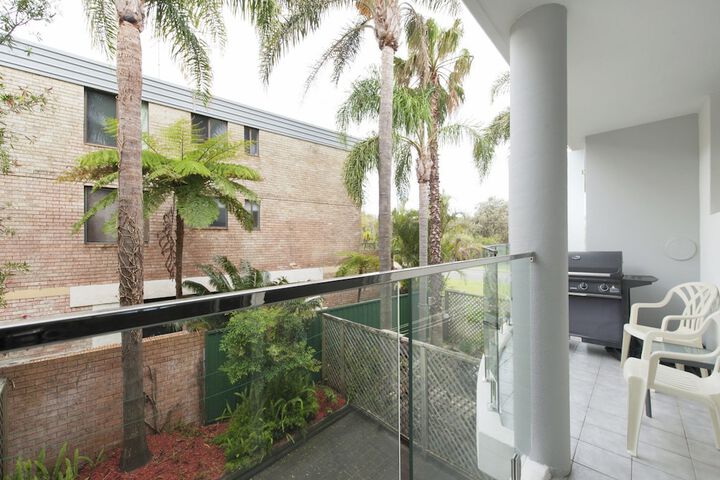 Terrace/Patio 11 of 21