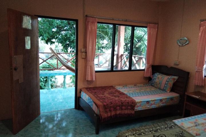 Room 17 of 63