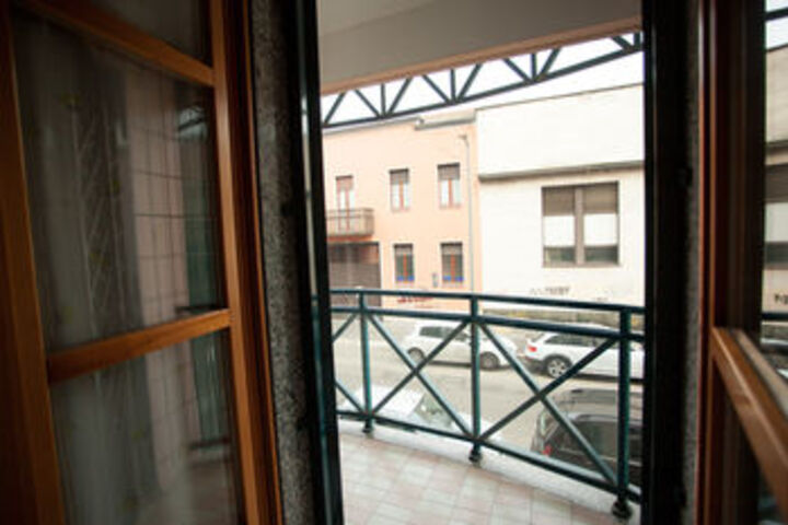 Room 11 of 26