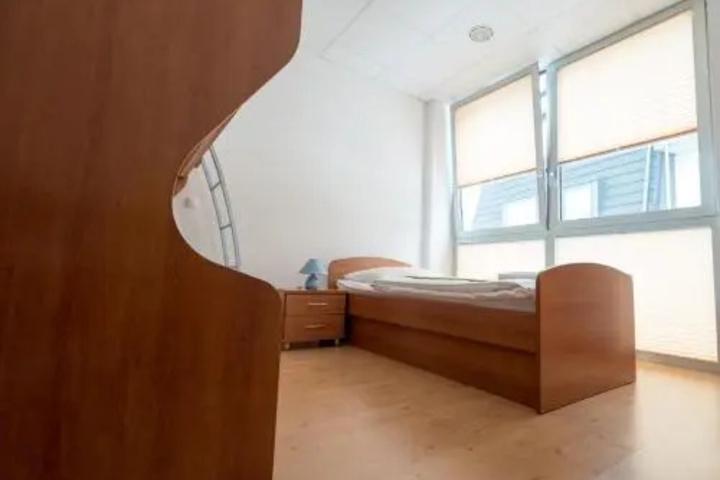 Room 2 of 12