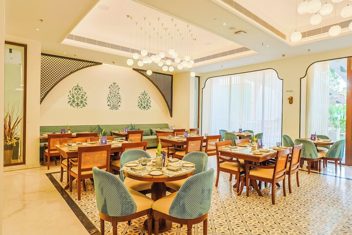 Dining 143 of 170