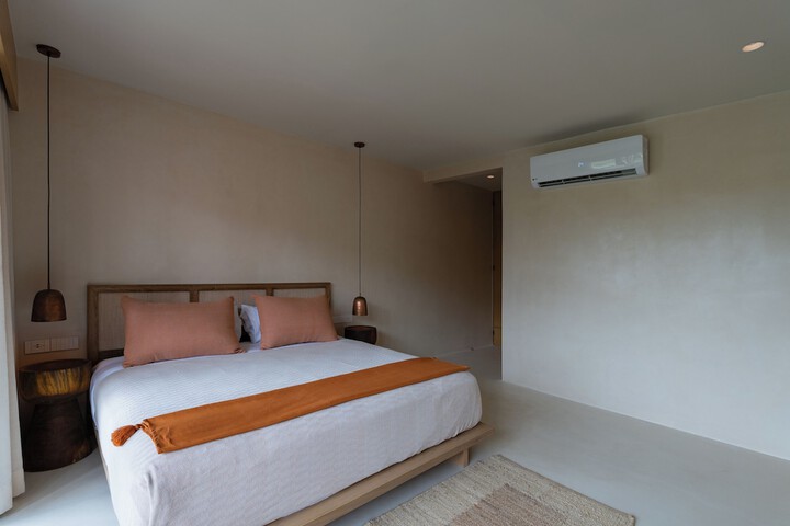 Room 31 of 80