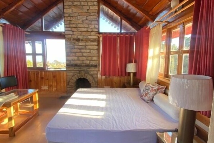 Room 28 of 112