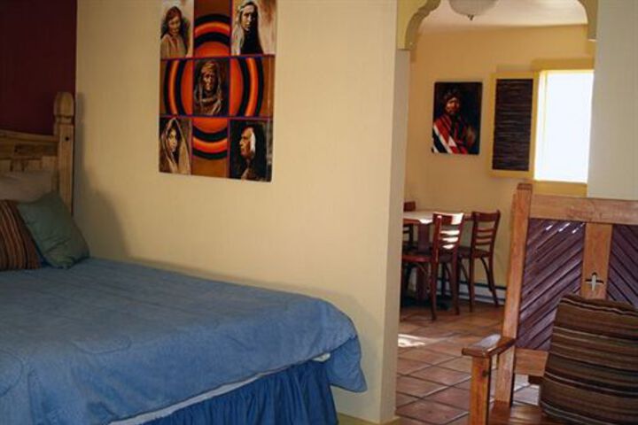 Room 10 of 31