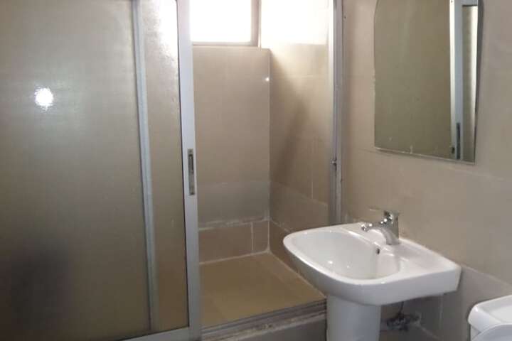 Room 15 of 16