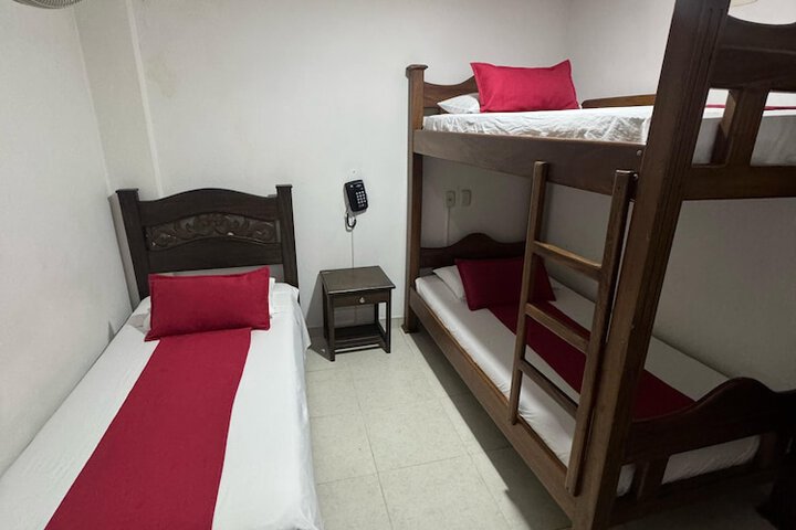 Room 12 of 49
