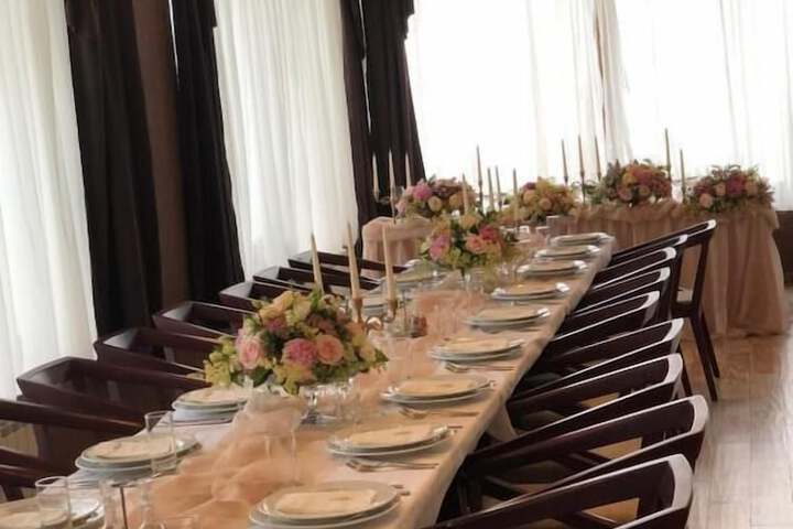 Ballroom/Hall 93 of 109