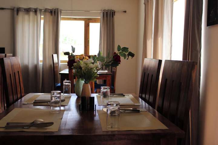 Dining 23 of 36