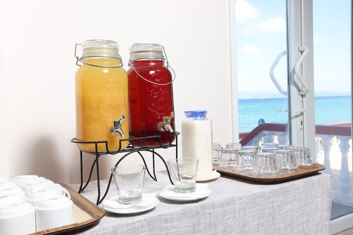 Breakfast/Coffee Service 34 of 67